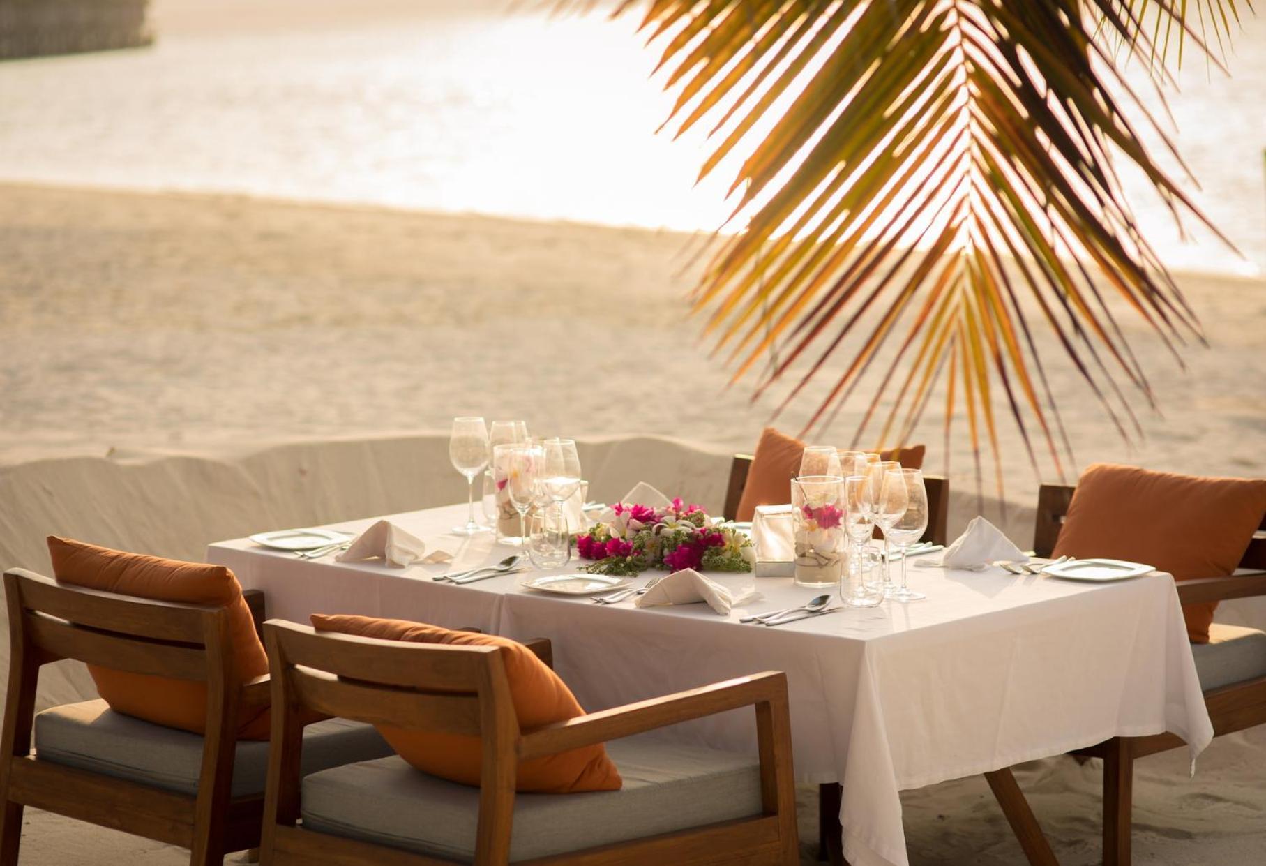 Lux* South Ari Atoll Resort & Villas Dhidhoofinolhu Ngoại thất bức ảnh